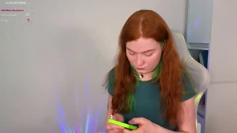 gingercute17 online show from 04-14-26, 05:02