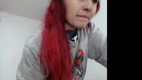 GinniWest  online show from 10-07-25, 05:59