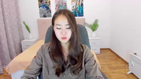 Ginny online show from 12-05-24, 01:28