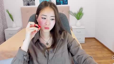 Ginny online show from 12-05-24, 04:34