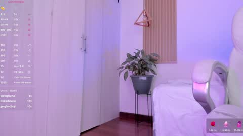 Kendall online show from 01-27-25, 05:48