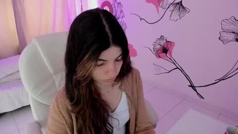 Kendall online show from 04-17-26, 01:58