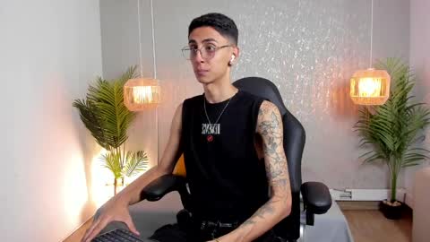 Gio Carangi online show from 04-02-26, 03:26