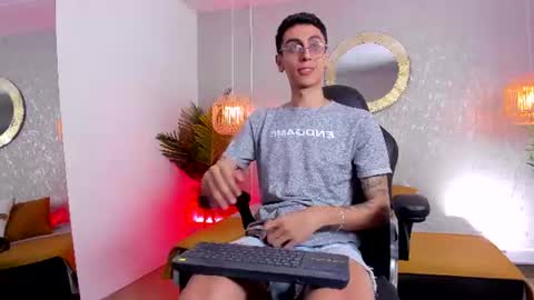 Snapshot of gio_carangi chatting on 06-26-26, 03:00 Gio Carangi online show from 06-26-26, 03:00