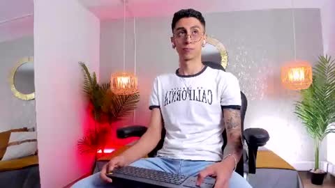 Snapshot of gio_carangi chatting on 07-01-26, 02:46 Gio Carangi online show from 07-01-26, 02:46