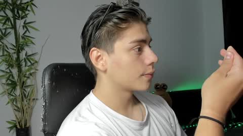 GioRusso online show from 01-29-25, 01:49