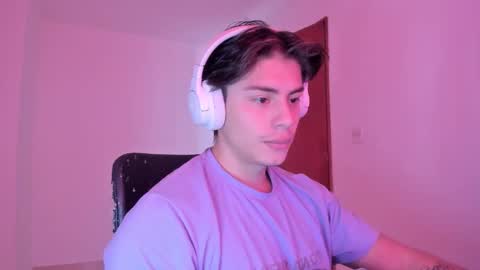 GioRusso online show from 10-18-25, 07:03