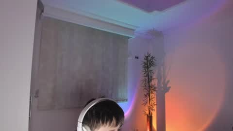 Snapshot of gio_russo chatting on 06-21-26, 02:47 GioRusso online show from 06-21-26, 02:47