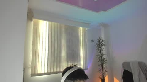 Snapshot of gio_russo chatting on 07-11-26, 07:05 GioRusso online show from 07-11-26, 07:05