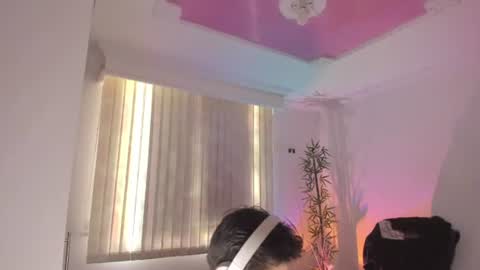 Snapshot of gio_russo chatting on 07-27-26, 04:25 GioRusso online show from 07-27-26, 04:25