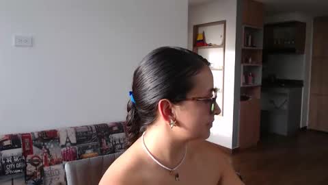 Giovanna Bellucci online show from 05-26-26, 10:17