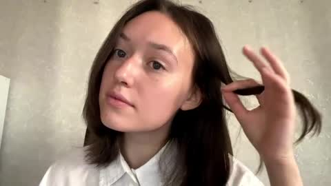 Melisa online show from 05-25-26, 01:11