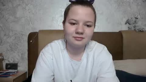 Snapshot of girl_cute07 chatting on 05-16-26, 07:45 girl_cute07 online show from 05-16-26, 07:45