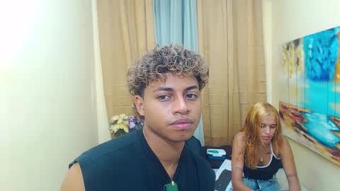 Snapshot of girl_destroy chatting on 09-08-25, 06:29 adara y feelipe very hot sexy couple online show from 09-08-25, 06:29