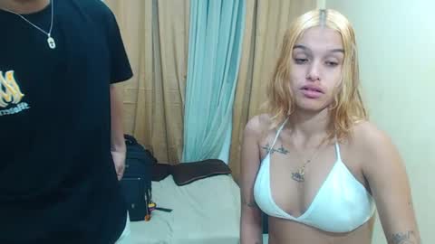 Snapshot of girl_destroy chatting on 09-13-25, 02:28 adara y feelipe very hot sexy couple online show from 09-13-25, 02:28