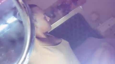 urGIRL online show from 04-08-26, 06:57