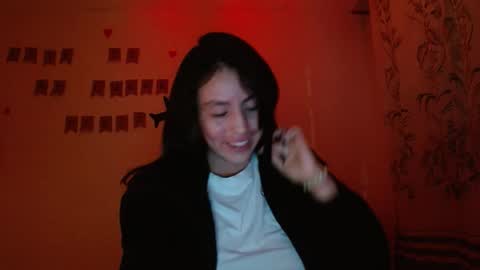 Alejandra online show from 11-06-25, 08:15