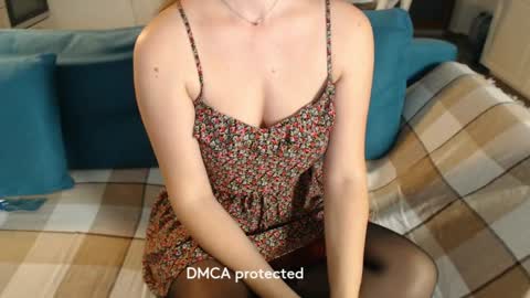 Girlfriend online show from 01-14-25, 03:47
