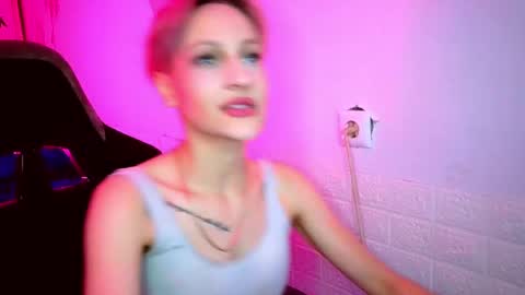 Snapshot of girlfriend_night chatting on 06-07-26, 12:31 Seniya online show from 06-07-26, 12:31