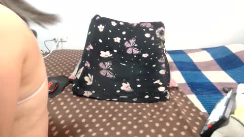 Snapshot of girlhornyxx chatting on 05-21-26, 07:32 samanta online show from 05-21-26, 07:32