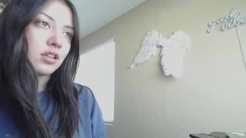 Snapshot of girlnextdoor702 chatting on 02-22-26, 06:50 Jasmine online show from 02-22-26, 06:50