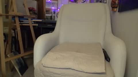 Marina online show from 03-05-26, 02:40