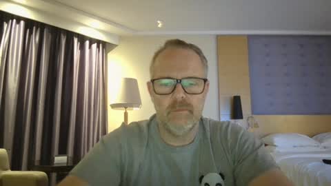 girlsandbikes online show from 01-27-25, 10:27