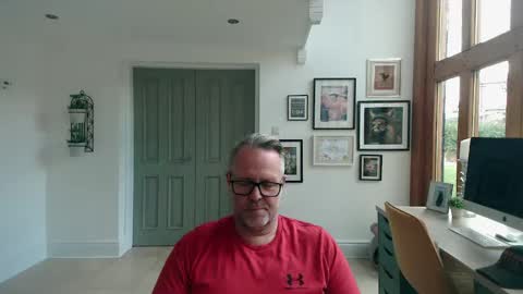 girlsandbikes online show from 09-12-25, 11:10