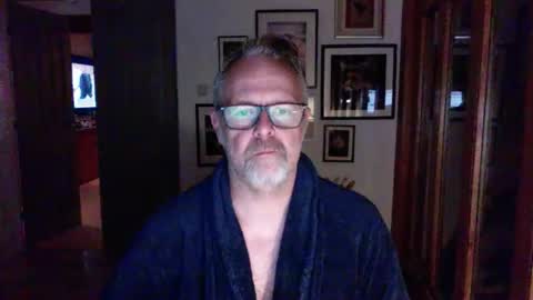 girlsandbikes online show from 10-11-25, 10:08