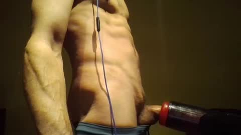 girlscumwithme33 online show from 04-13-26, 06:24