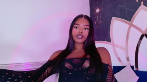 gisela_valencia online show from 06-14-26, 05:53