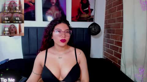  Kylie  online show from 09-09-25, 03:06