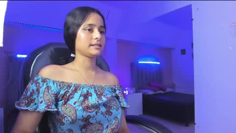 GISELLE ROLDAN online show from 05-24-26, 04:17