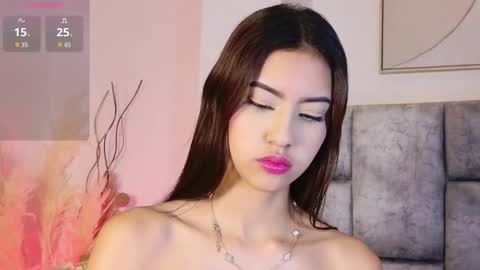 giselleclair online show from 11-13-25, 12:04