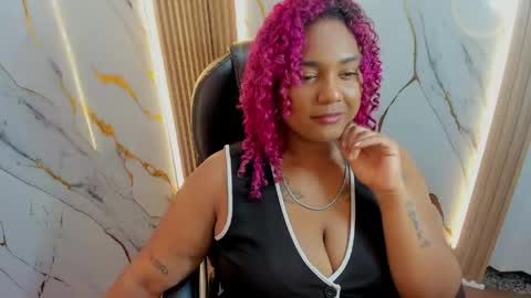 Snapshot of gisselle_hh chatting on 05-25-26, 03:18 Gisselle online show from 05-25-26, 03:18