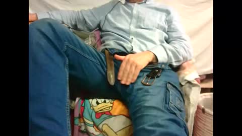 giulio__35 online show from 12-19-25, 06:37