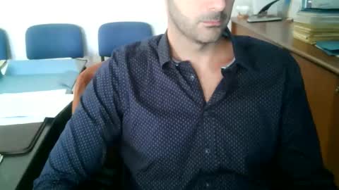 Snapshot of giuseppevai1 chatting on 10-02-25, 10:33 giuseppevai1 online show from 10-02-25, 10:33