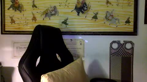 giutomma930394 online show from 03-01-26, 11:18