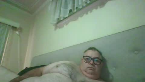 Snapshot of gixxer06 chatting on 07-02-26, 03:45 bi Gixxer online show from 07-02-26, 03:45