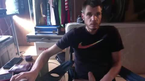 Snapshot of gizmomaster chatting on 09-26-25, 10:30 dutch rave guy c2c dutch online show from 09-26-25, 10:30