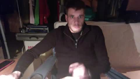 Snapshot of gizmomaster chatting on 10-23-25, 05:23 dutch rave guy c2c dutch online show from 10-23-25, 05:23