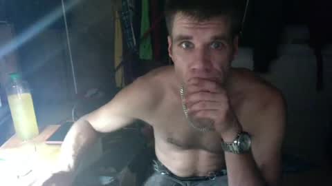 Snapshot of gizmomaster chatting on 07-29-26, 09:46 dutch rave guy c2c dutch online show from 07-29-26, 09:46