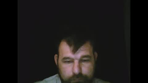 Snapshot of gjleeke chatting on 04-03-26, 09:24 guzz online show from 04-03-26, 09:24