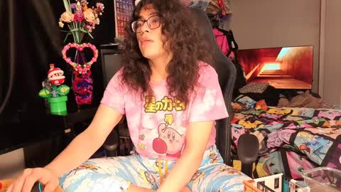 glaceon9 online show from 03-01-25, 11:06