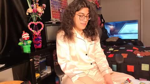 glaceon9 online show from 03-02-25, 07:10