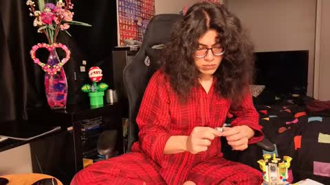 glaceon9 online show from 03-03-25, 07:54