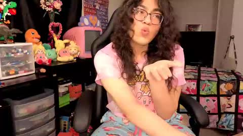 glaceon9 online show from 09-29-25, 02:11