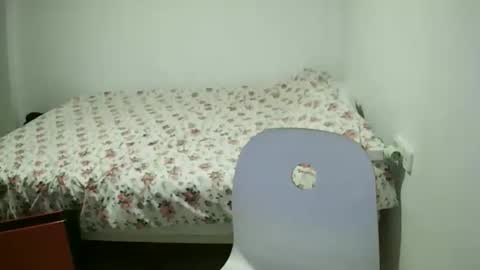 gladiator_18 online show from 12-02-25, 03:56