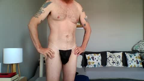 Snapshot of gladius_grande chatting on 07-11-26, 11:24 Gladius Grande online show from 07-11-26, 11:24