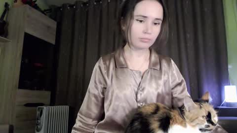 Snapshot of glassi chatting on 02-21-25, 07:54 glassi online show from 02-21-25, 07:54